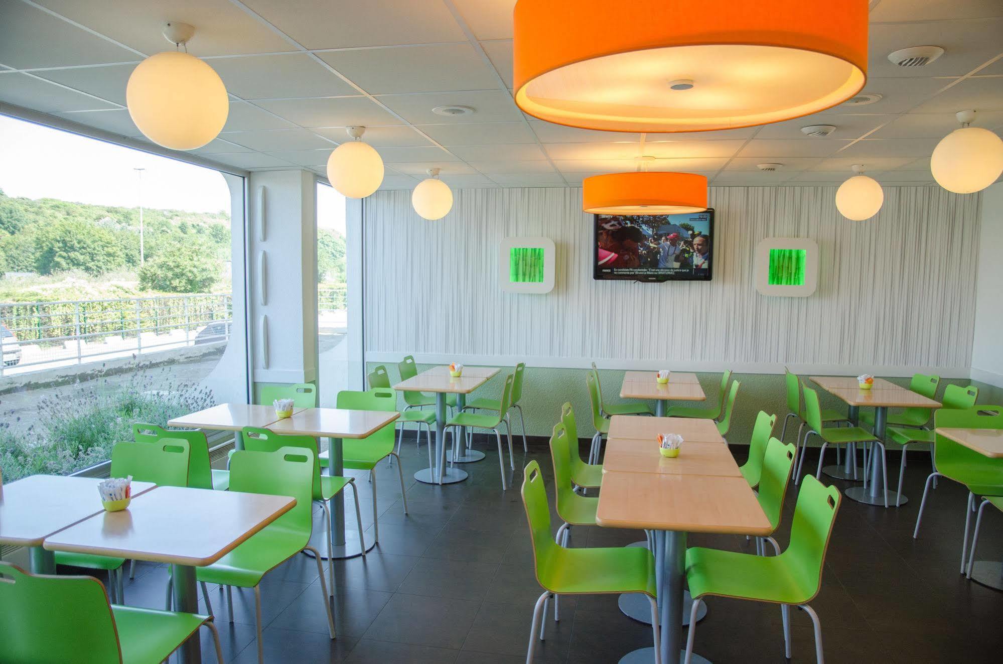 Ibis Budget Aeroport Le Bourget Garonor Ле Блан-Менил Екстериор снимка