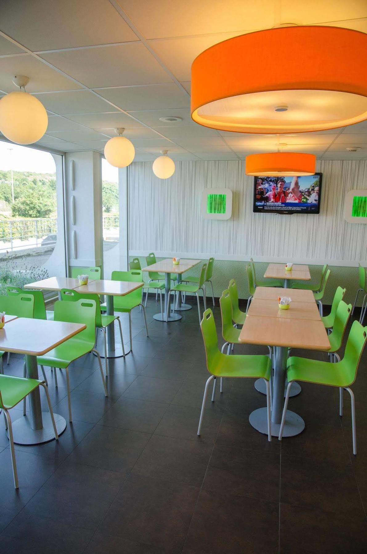 Ibis Budget Aeroport Le Bourget Garonor Ле Блан-Менил Екстериор снимка